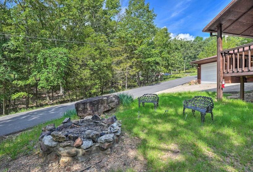 Lush Garfield Cabin W/ Community Pool & Lake!