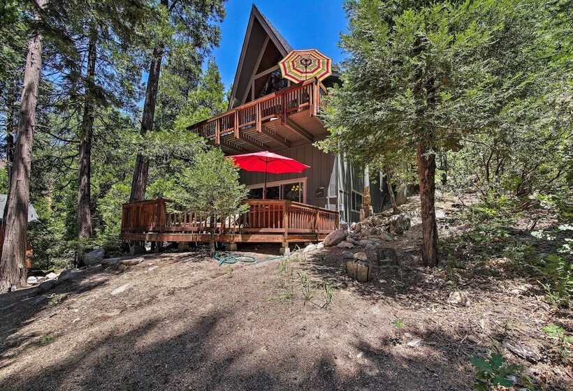Luxe Lake Arrowhead Home W/ Game Room+hot Tub