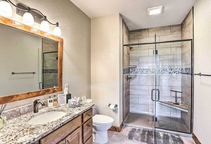 Luxe Spearfish Hideaway: Golf, Hike, Explore!