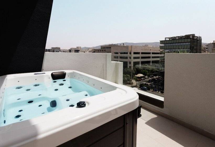 Lux&easy Signature Syggrou 234