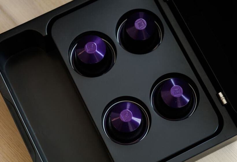 Lux&easy Signature Syggrou 234