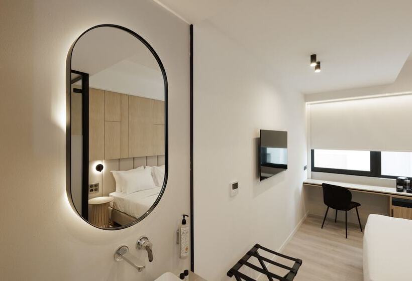 Lux&easy Signature Syggrou 234