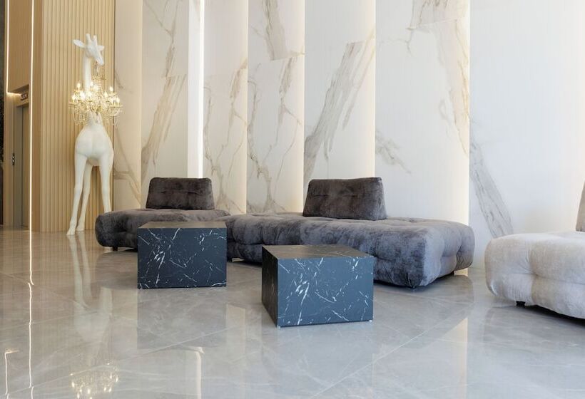 Lux&easy Signature Syggrou 234