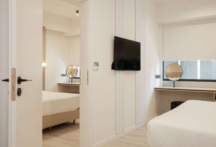 Lux&easy Signature Syggrou 234