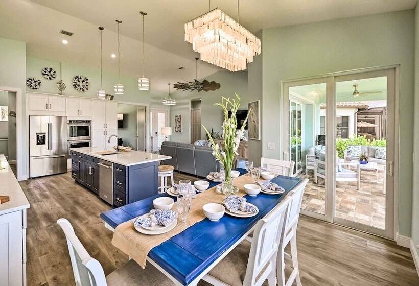 Luxurious Canal Front Retreat W/ Game Room!