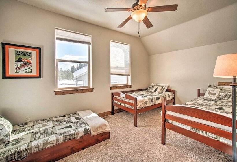 Mccall Home + Hot Tub ~ 2 Mi To Payette Lake