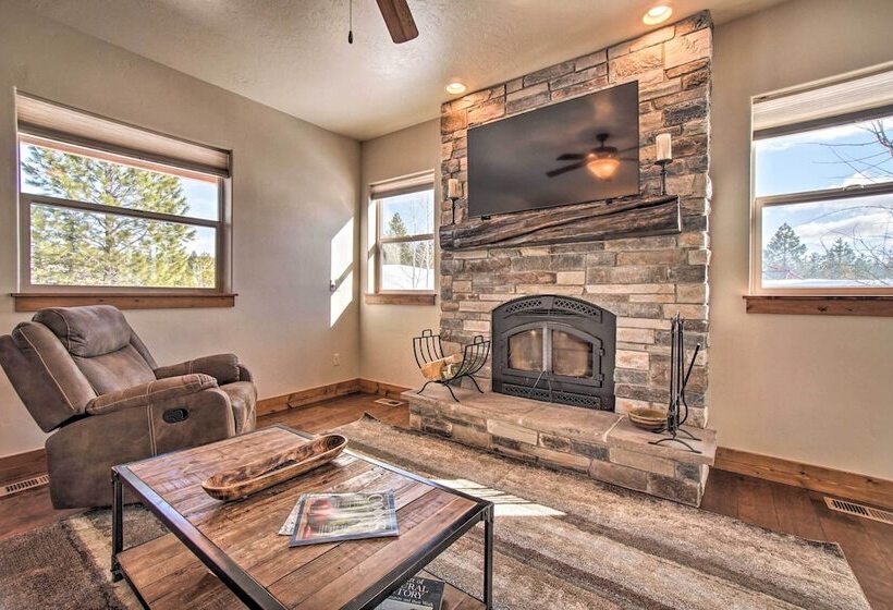 Mccall Home + Hot Tub ~ 2 Mi To Payette Lake