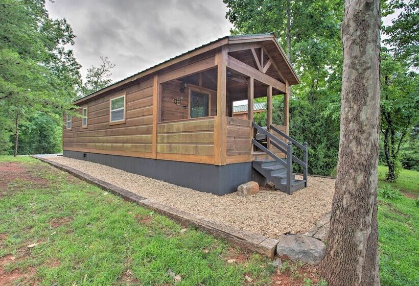Mill Spring Cabin Near Parker Binns Winery!