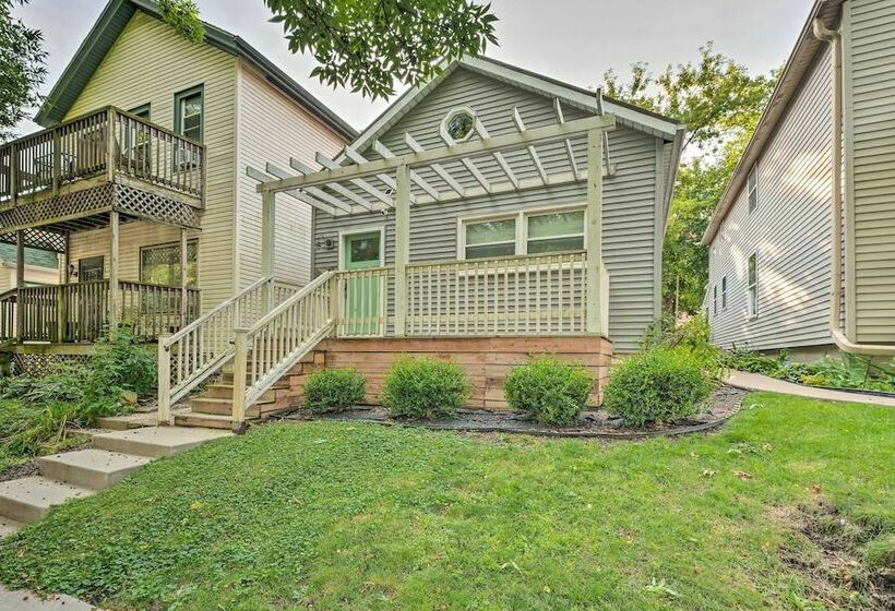 Milwaukee Bungalow < 1 Mi To Deer District!