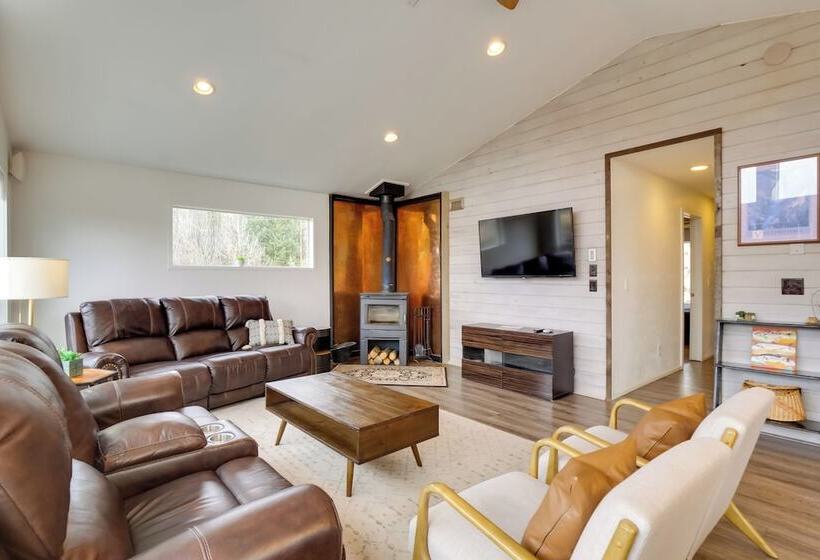 Quiet Alma Home W/ Deck   20 Mi To Breckenridge!