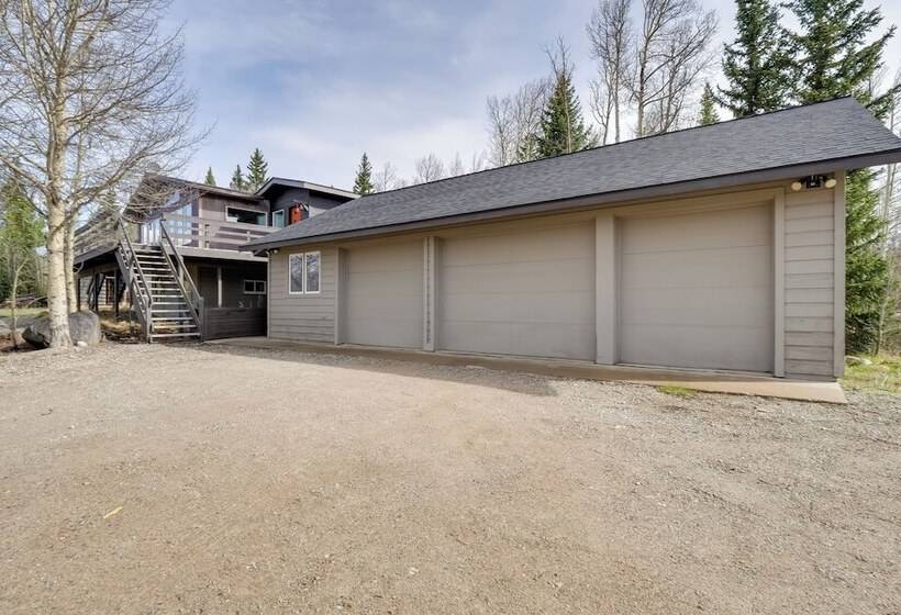 Quiet Alma Home W/ Deck   20 Mi To Breckenridge!