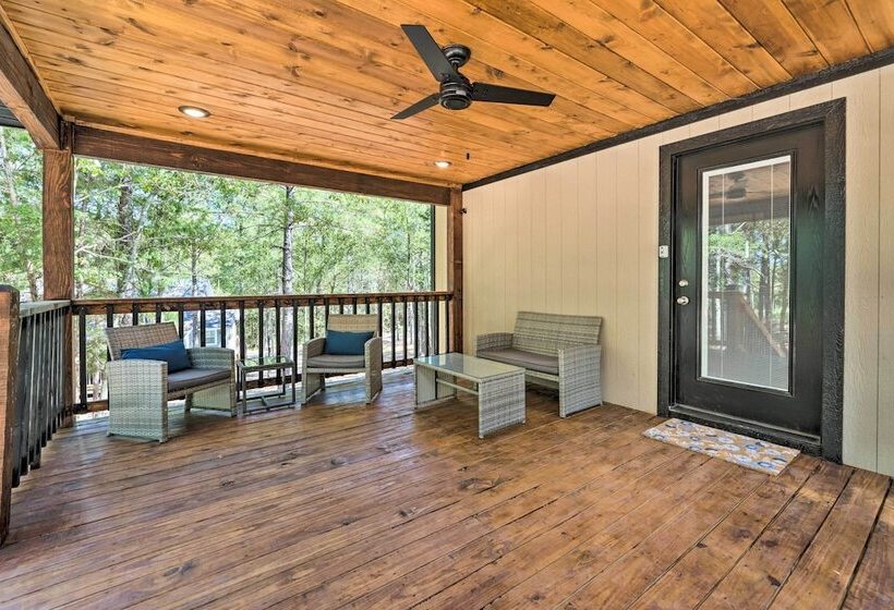 Modern Broken Bow Cabin, Near Lake + Wineries