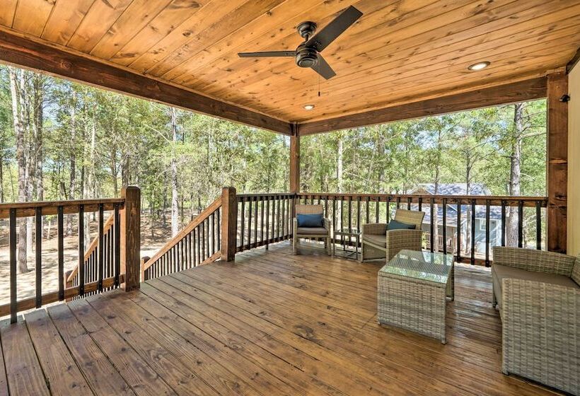 Modern Broken Bow Cabin, Near Lake + Wineries