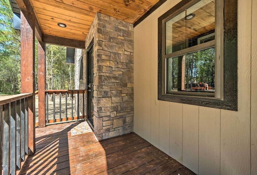 Modern Broken Bow Cabin, Near Lake + Wineries