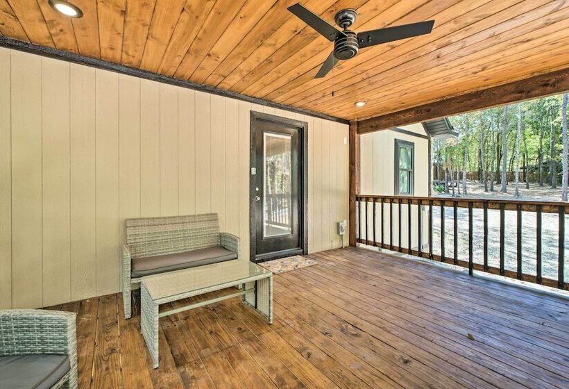 Modern Broken Bow Cabin, Near Lake + Wineries