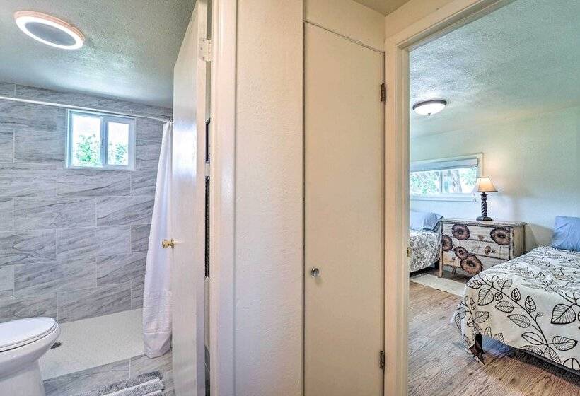 Modern Cortez Mountain Retreat W/ Yard & View