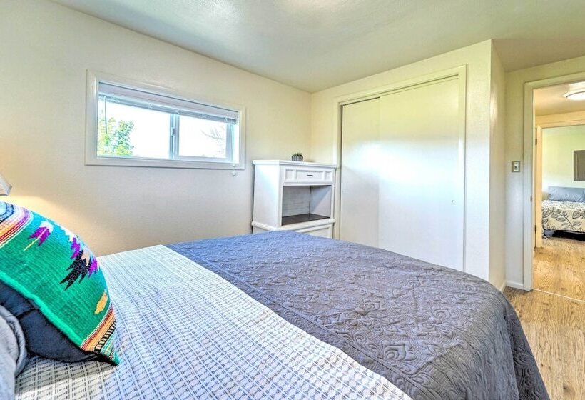 Modern Cortez Mountain Retreat W/ Yard & View