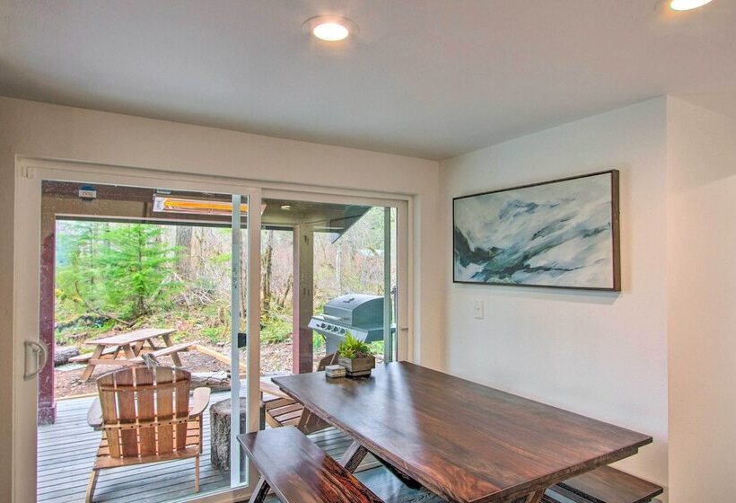 Modern Hideaway: Fire Pit, 5 Mi To Mt Rainier