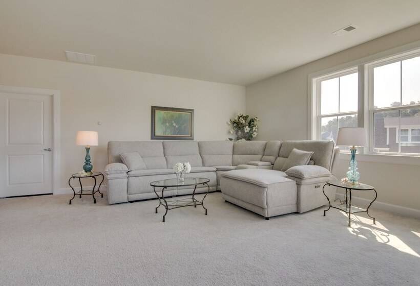 Modern Lewes Home W/ Deck, Grill + Pond View!