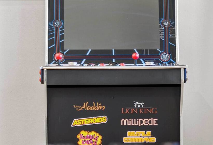 Modern Red Lodge Cabin   Walk To Broadway Ave