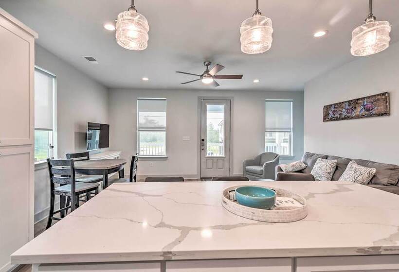 Modern Waveland Home W/ Deck   Walk To The Beach!