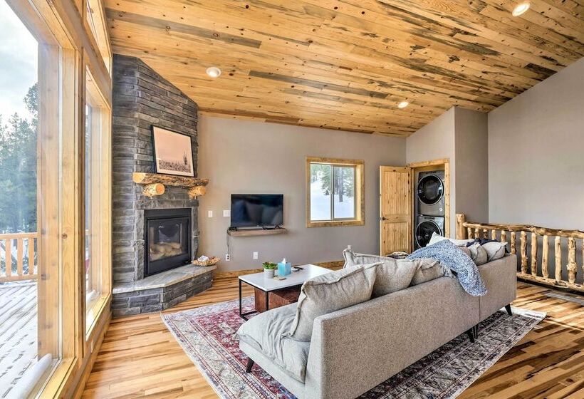 Mountainside Fairplay Cabin W/ Game Room & Sauna!