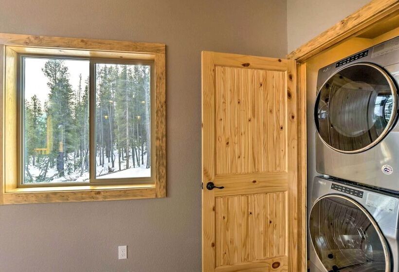 Mountainside Fairplay Cabin W/ Game Room & Sauna!