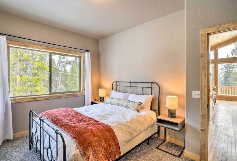 Mountainside Fairplay Cabin W/ Game Room & Sauna!