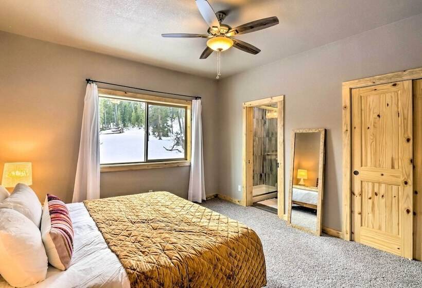 Mountainside Fairplay Cabin W/ Game Room & Sauna!