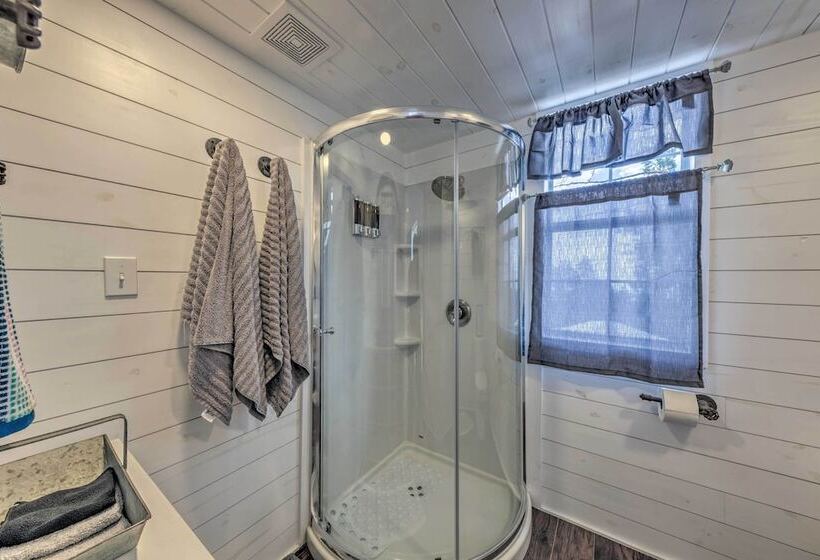 14 Mi To Ski Apache: Mountaintop Cabin W/ View