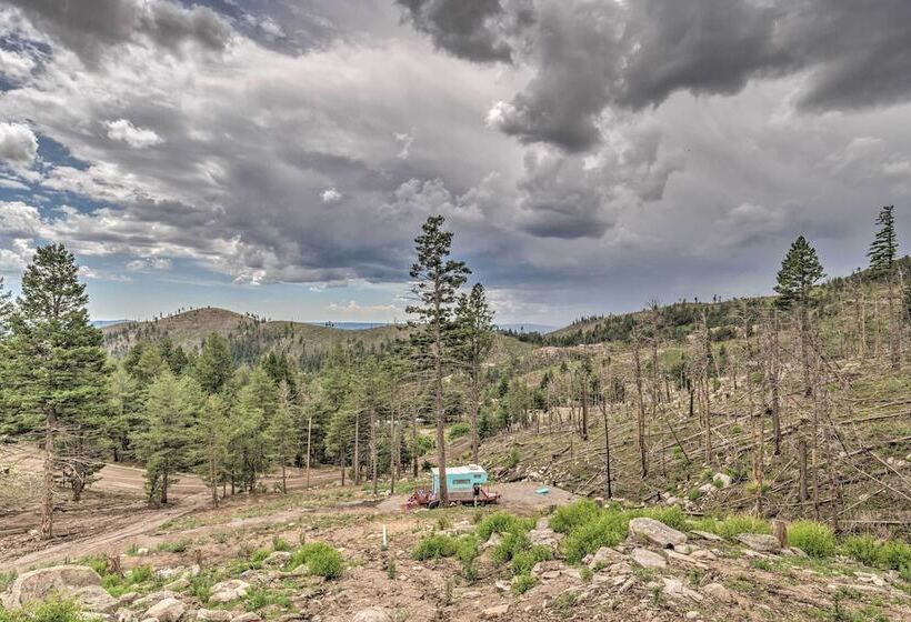14 Mi To Ski Apache: Mountaintop Cabin W/ View