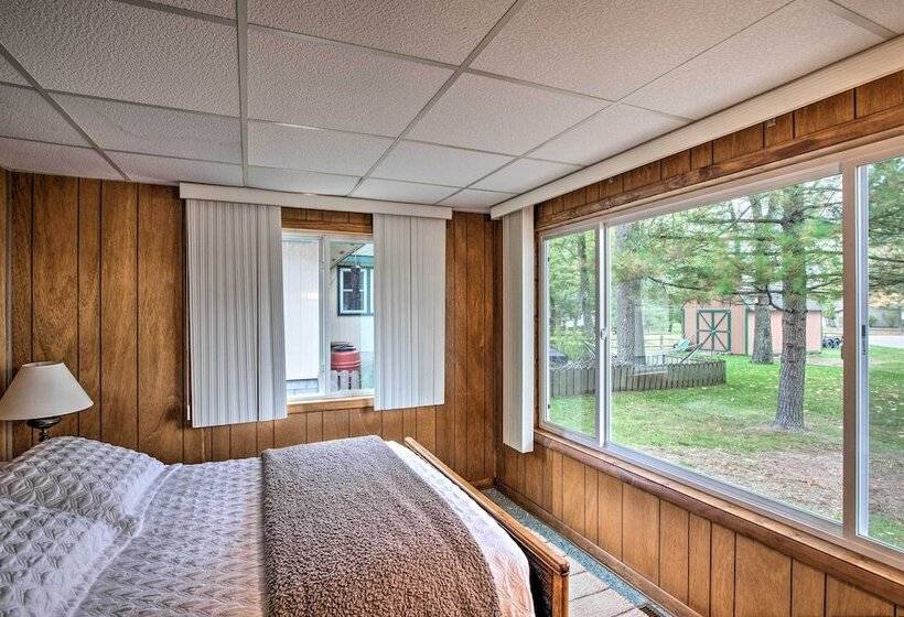 National City Cottage W/ Patio, Steps To Lake!