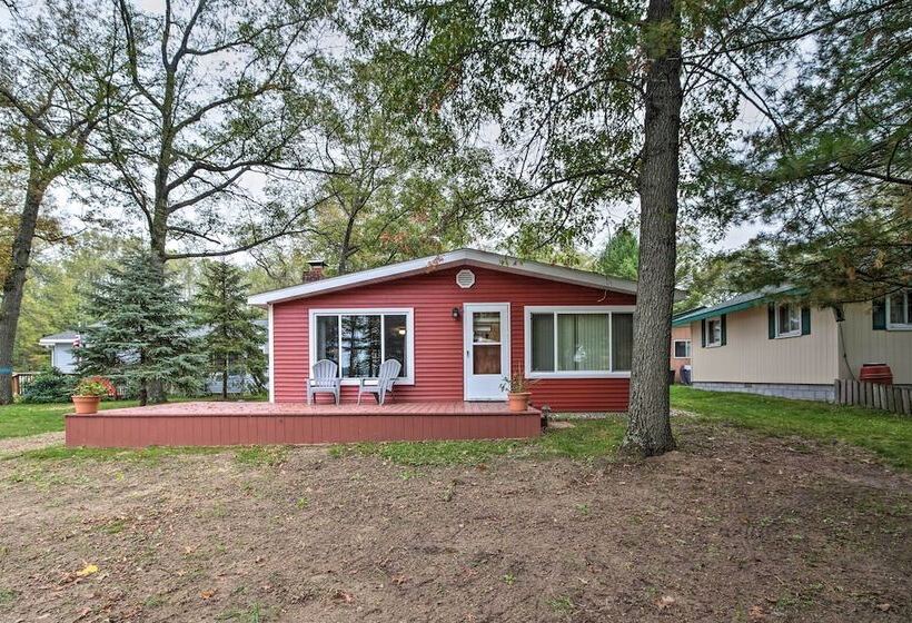 National City Cottage W/ Patio, Steps To Lake!