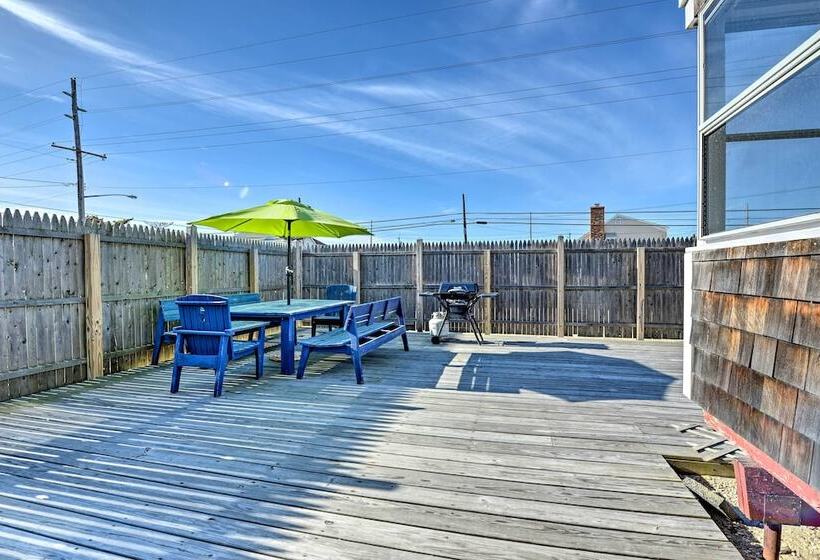 Oceanside Beach House In Pvt Beach Community!