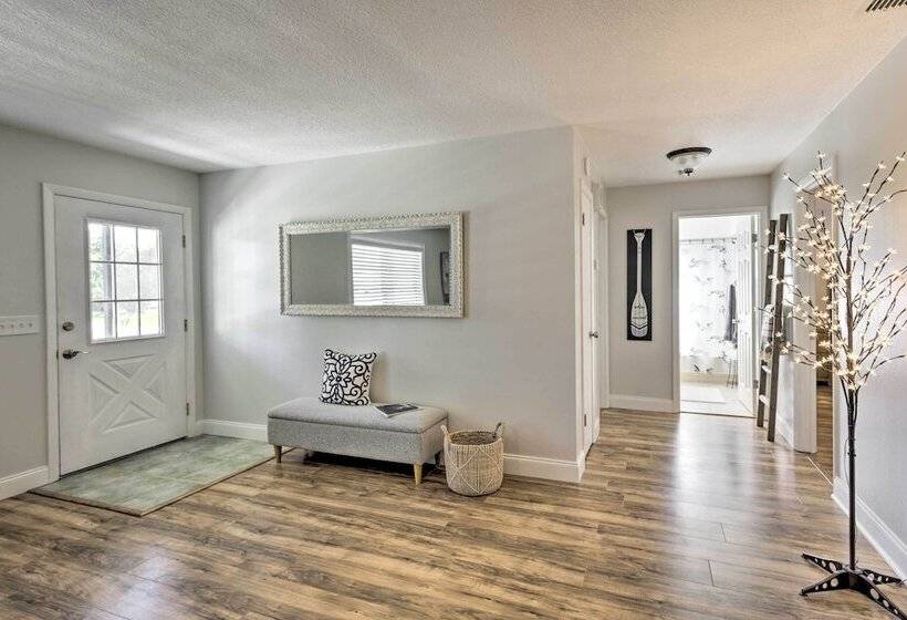 Outdoor Retreat In Edgewater W/ Private Pool