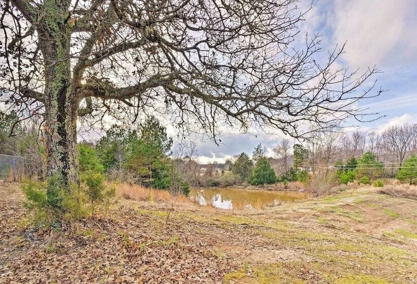 Oxford Home On Private Land < 7 Mi To Dtwn!