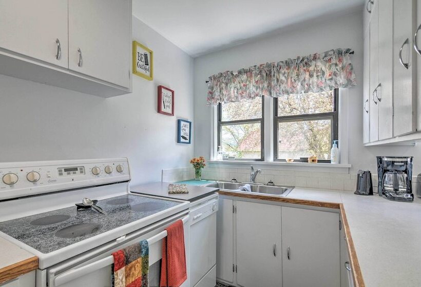 Panguitch Home W/ Patio ~ 24 Mi To Bryce Canyon