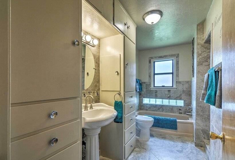 Panguitch Home W/ Patio ~ 24 Mi To Bryce Canyon