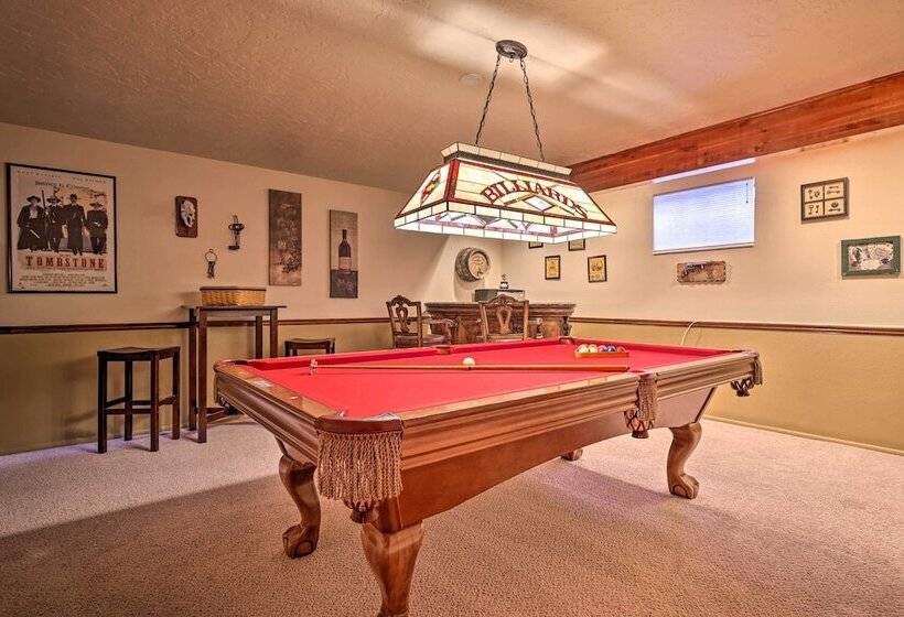 Parowan Escape With 2 Game Rooms, Deck & Yard!