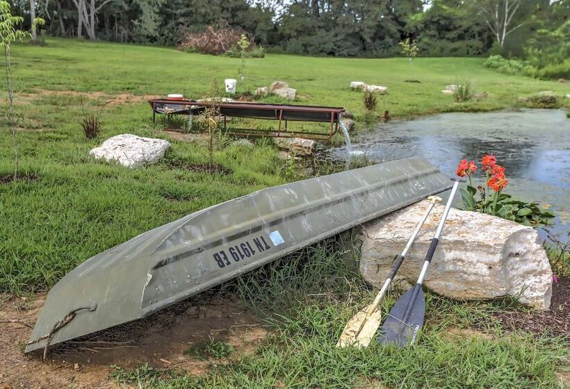 Peaceful Pet Friendly Franklin Cottage On 15 Acres