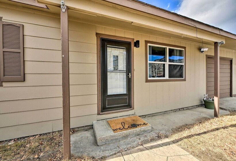 Pet Friendly Home Near Downtown Buena Vista!