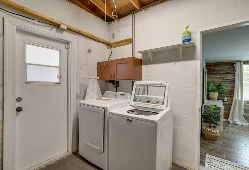 Pet Friendly Largo Escape W/ Fire Pit!