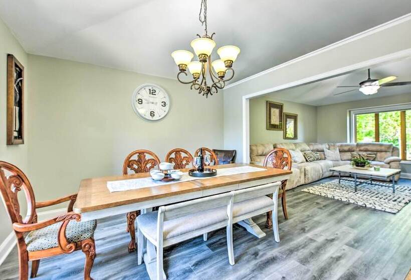 Pet Friendly Maple Grove Gem W/ Private Yard!