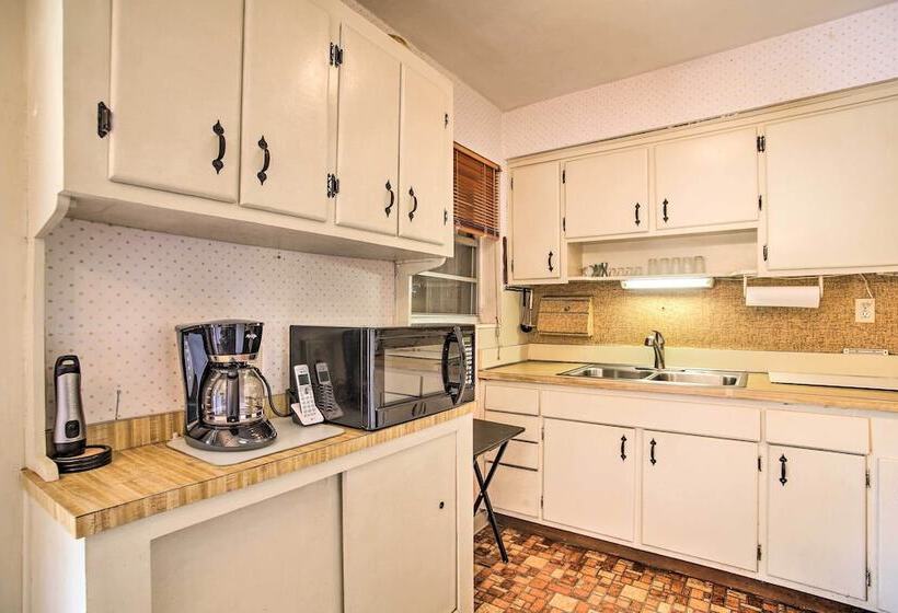 Pets Welcome: Cozy Home W/ Pool In Margate!