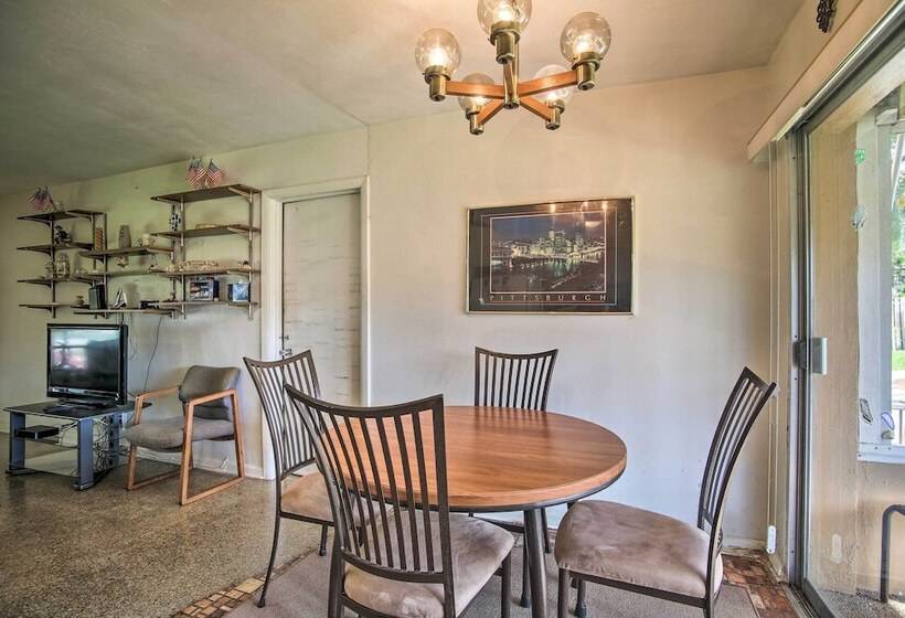 Pets Welcome: Cozy Home W/ Pool In Margate!