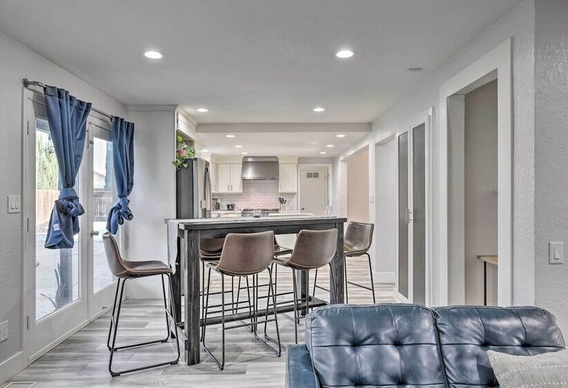 Modesto Home W/ Deck   2 Mi To Vintage Faire Mall