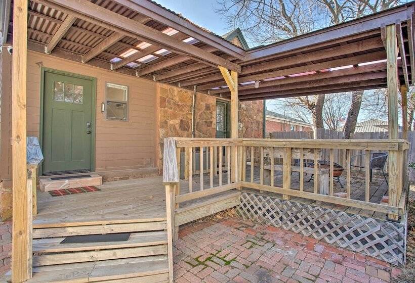 Pet Friendly Okc Home W/ Yard ~ 5 Mi To Dtwn!