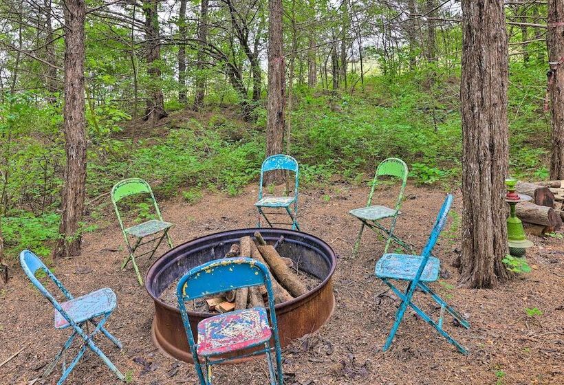 Pet Friendly Outdoor Paradise W/ Grill, Decks