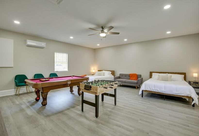 Pet Friendly Home Near Chappapeela Sports Park!