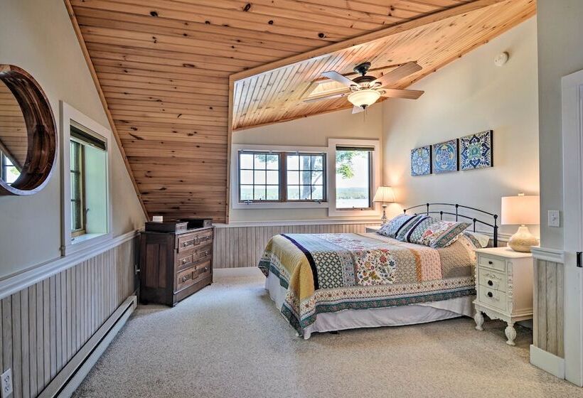 Waterfront Petoskey Cottage W/ Deck + Grill!